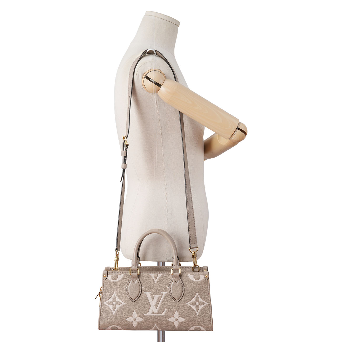 LOUIS VUITTON(USED)루이비통 M23641 앙프렝뜨 온더고 이스트 웨스트
